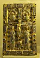 48 Christ roi crucifié (± 1225) Limoges