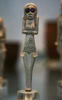 119 - Figurine prédynastique (Naqada I - 4000-3600) Os ou ivoire