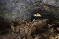 15 Grotte d'Ana Te Pahu