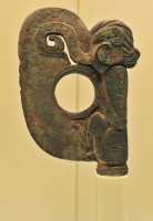 037 Hache (Yue) avec une tête d'éléphant - Zhou de l'Ouest (11° s) Bronze
