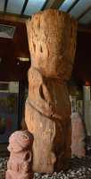 137 Tiki (Statue anthropomorphe en bois (Îles Marquises)