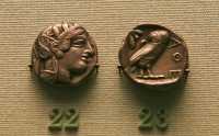 211 - Imitations du tétradrachme en argent d'Athènes (5°s BC) La monnaie d'Athènes a été imitée dans tout le Moyen-orient du 5° au 1°s
