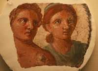 188 - Pompei (-20+20) Peinture murale d'un couple - La coiffure de la femme correspond à la mode de l'époque d'Auguste