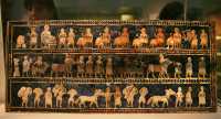 094 - Ur (26°s) Caisson décoré - Roi & sa cour + Hommes apportant des animaux