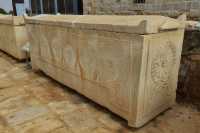 44 Sarcophage romain de Neapolis (Naplouse)