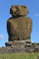 26 Moai