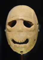 06 Masque néolithique