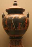 206 - Vase de mariage à figures noires, Athènes (500-480) Mariage de Zeus & Héra