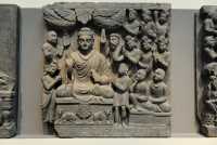 06 Premier sermon du Buddha à Sarnath - Inde - Gandhara - Dynastie Kushan (± 200)