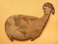 12 - Naqada II (3500-3200) Palette à fard, schiste, probablement portées à la ceinture - Bélier