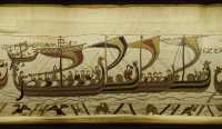 38 D - Le duc Guillaume avec sa grande flotte traverse la mer et débarque à Pevensey