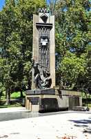 60 Monument à Eva Peron