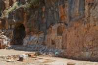 17 Terrasse du dieu de Pan et des nymphes et niches dans le rocher