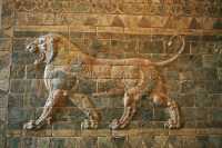 146 - Frise des lions - Cour orientale du palais de Darius ± 510 *
