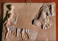 449 Enlèvement de Perséphone par Hadès - A la demande de Déméter elle passera 6 mois dans l'Hadès et 6 mois avec sa mère à la belle saison (5ème s. av JC)