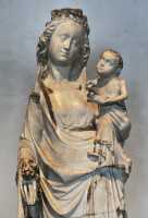16 Vierge & enfant - Cernay les Reims (Champagne 1350)