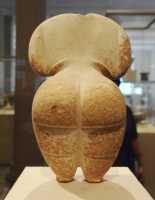046 Figurine de marbre (Cycladique néolithique ± 4250)