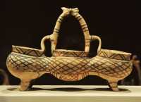 03 Vase à 3 compatiments (Age du bronze 1900-1600)