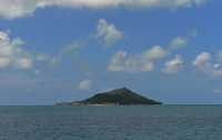 131 Ile près de Bora-bora vue du lagon