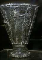 216 Vase Hagia Triada 1500 (jeune roi recevant un officiel devant son palais)