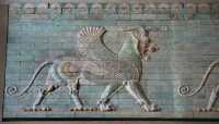 142 - Frise de griffons - Palais de Darius à Suse ± 510 *.jpg