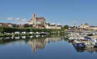 08 L'Yonne à Auxerre