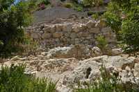 20 Rempart cananéen réparé par Ezéchias avec des pierres plus petites