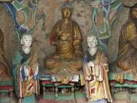 062  Xuan kong si - Buddhas