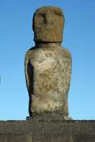 49 Moai