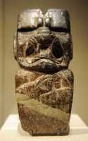 024 Hache votive de pierre Olmèque - Mexique (± 7°s. BC)