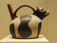 064 Vase-chien - Pérou Nasca-Wari (± 700)