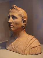 002 Buste de femme (3°s av. JC) Temple de Manganello